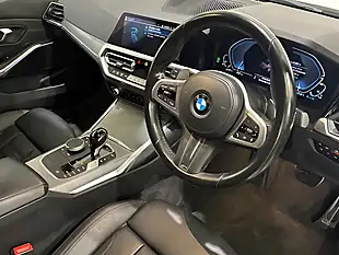 Used 2021 BMW 3 Series M Sport White - Interior and Exterior details 3