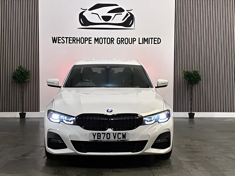 Used 2021 BMW 3 Series M Sport White - Interior and Exterior details 9