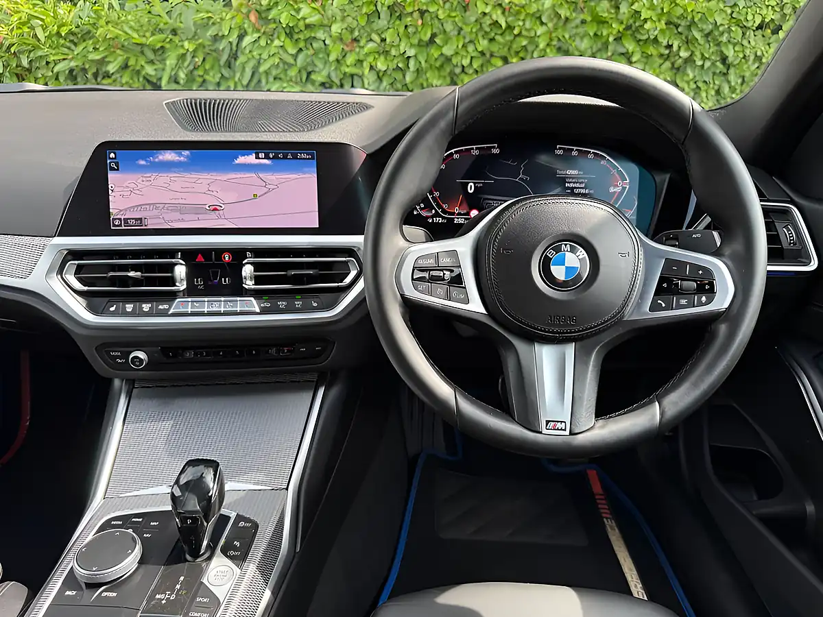 Used 2021 BMW 3 Series M Sport White - Interior and Exterior details 15