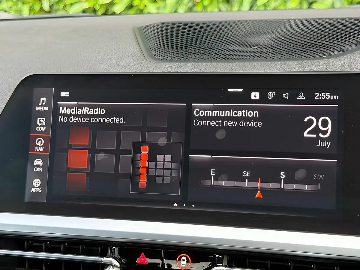 Used 2021 BMW 3 Series M Sport White - Interior and Exterior details 18