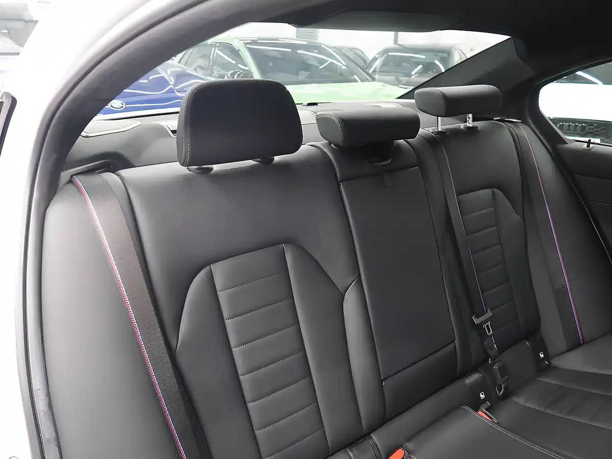 Used 2021 BMW 3 Series M Sport White - Interior and Exterior details 18
