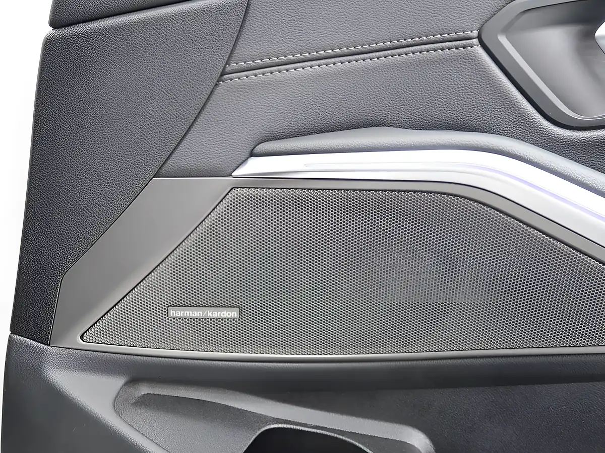 Used 2021 BMW 3 Series M Sport White - Interior and Exterior details 20