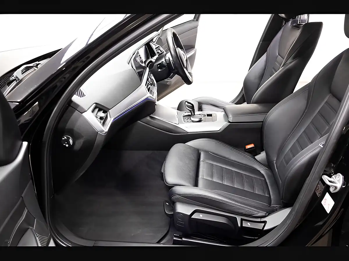 Used 2021 BMW 3 Series M340i Black - Interior and Exterior details 10