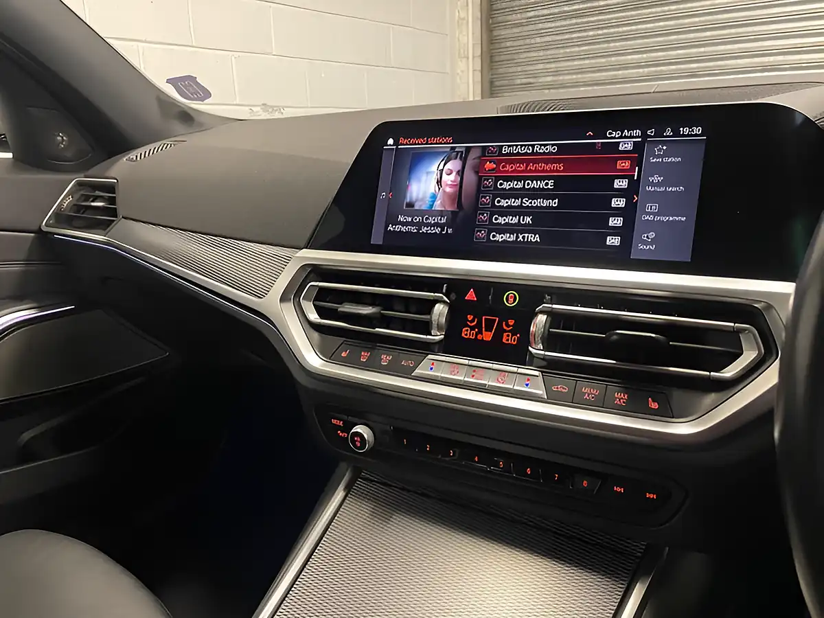 Used 2021 BMW 3 Series M340i Black - Interior and Exterior details 16