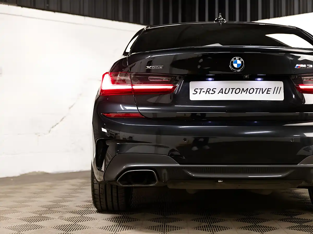 Used 2021 BMW 3 Series M340i Black Sapphire - Interior and Exterior details 10
