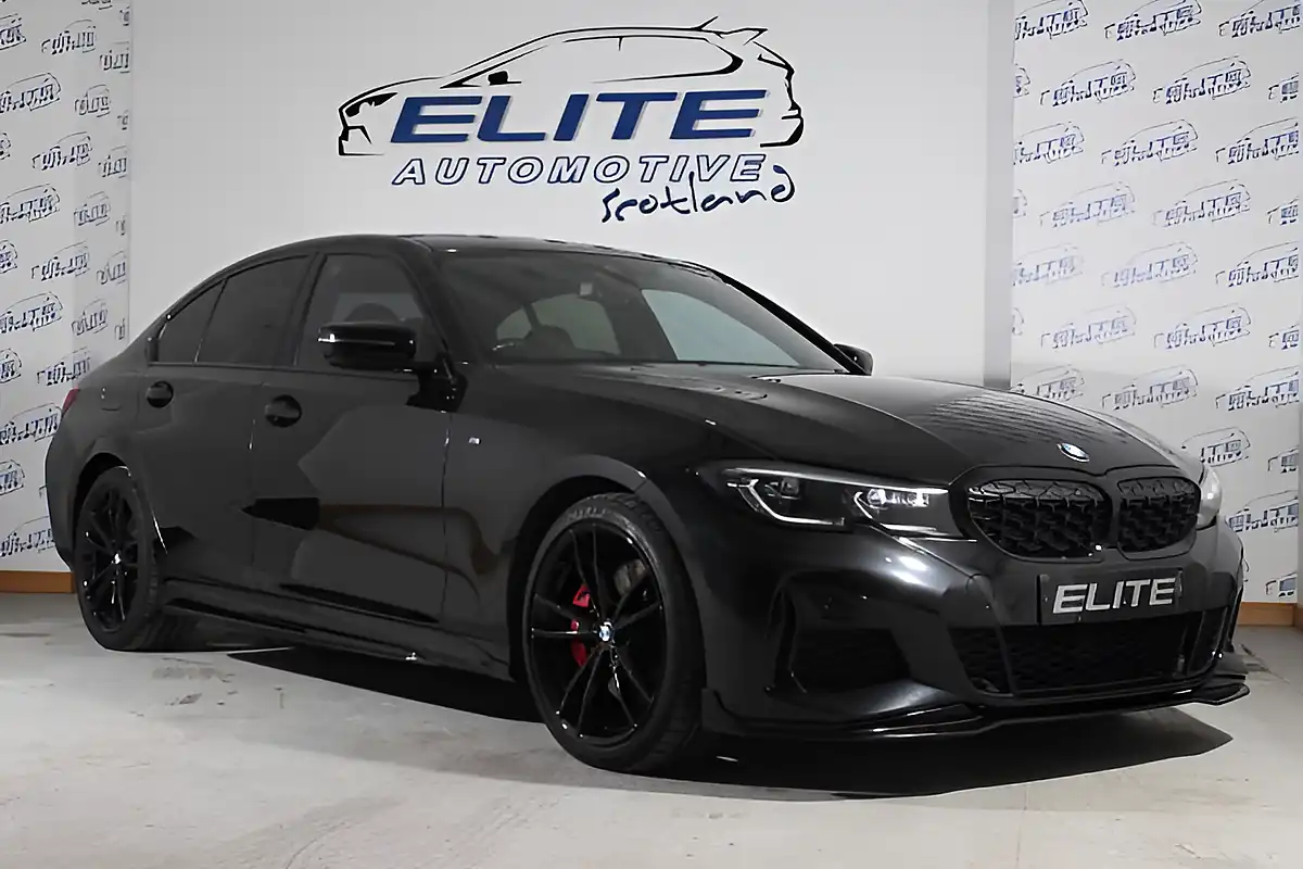 Used 2021 BMW 3 Series Mht Saloon Black Sapphire - Front View
