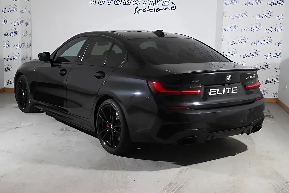 Used 2021 BMW 3 Series Mht Saloon Black Sapphire - Interior and Exterior details 10