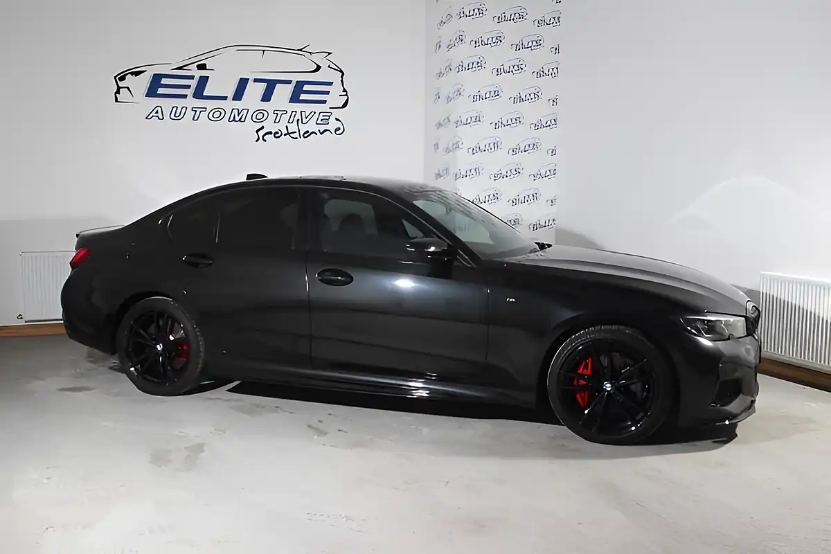 Used 2021 BMW 3 Series Mht Saloon Black Sapphire - Interior and Exterior details 2