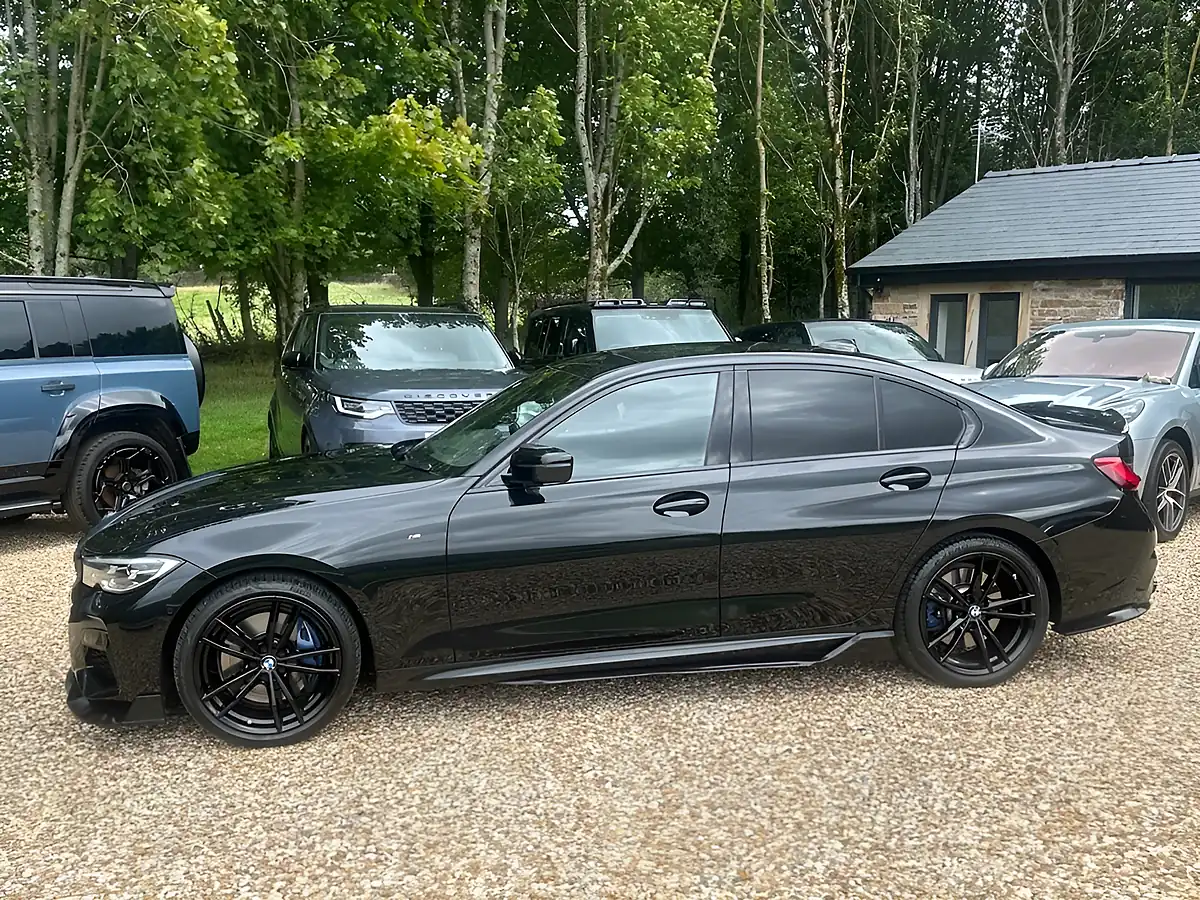 Used 2021 BMW 3 Series Performance Black Sapphire - Interior and Exterior details 11