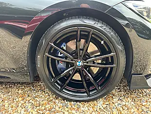 Used 2021 BMW 3 Series Performance Black Sapphire - Interior and Exterior details 18