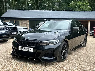 Used 2021 BMW 3 Series Performance Black Sapphire - Interior and Exterior details 20