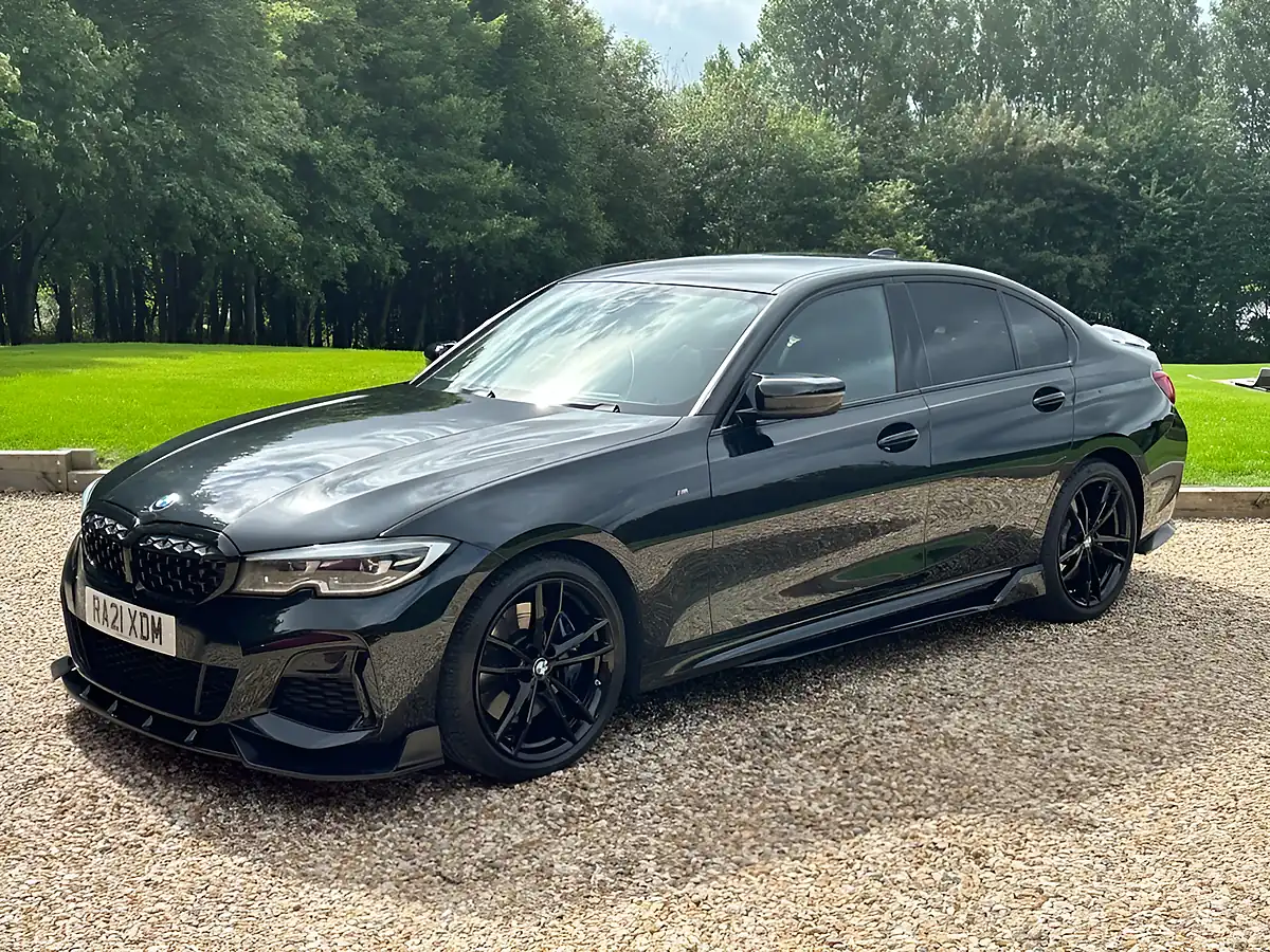 Used 2021 BMW 3 Series Performance Black Sapphire - Interior and Exterior details 8
