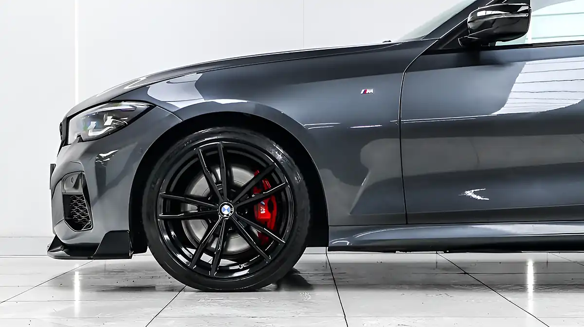 Used 2021 BMW 3 Series Saloon Grey - Interior and Exterior details 11