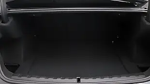 Used 2021 BMW 3 Series Saloon Grey - Interior and Exterior details 13