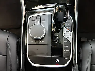 Used 2021 BMW 3 Series Se Pro White - Interior and Exterior details 17