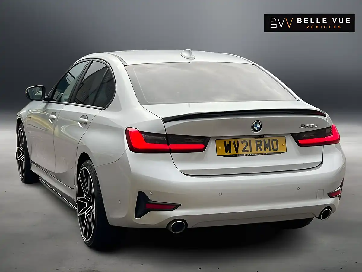 Used 2021 BMW 3 Series Se Professional Glacier Silver - Interior and Exterior details 4