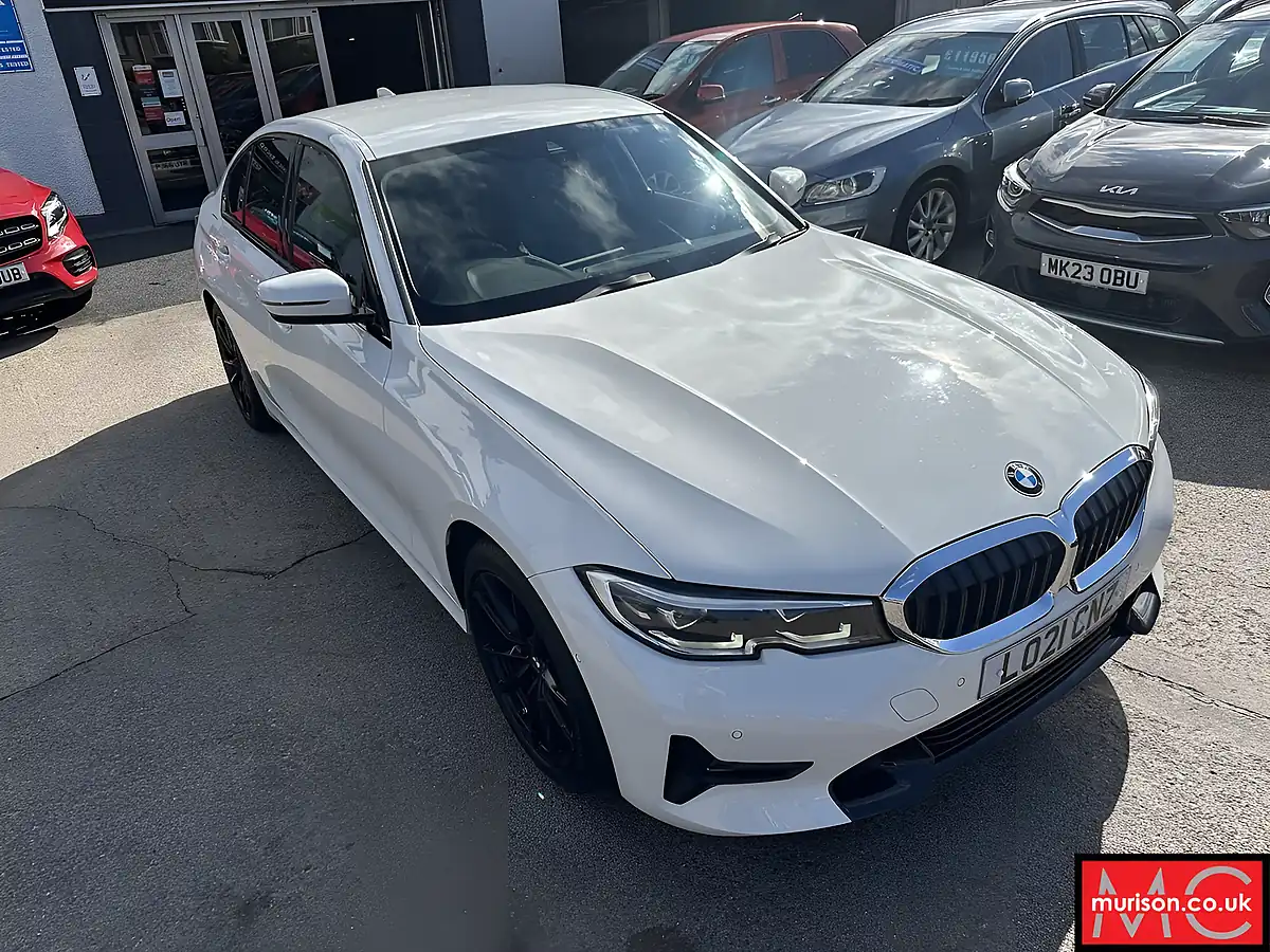Used 2021 BMW 3 Series Sport Alpine White - Interior and Exterior details 4