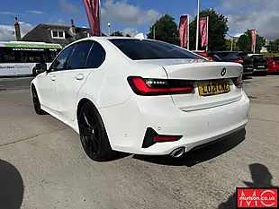 Used 2021 BMW 3 Series Sport Alpine White - Interior and Exterior details 8