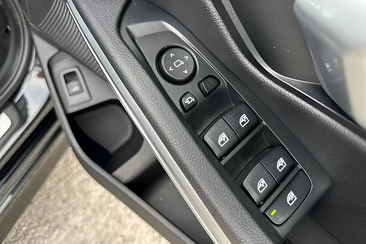 Used 2021 BMW 3 Series Sport Touring Black - Interior and Exterior details 18