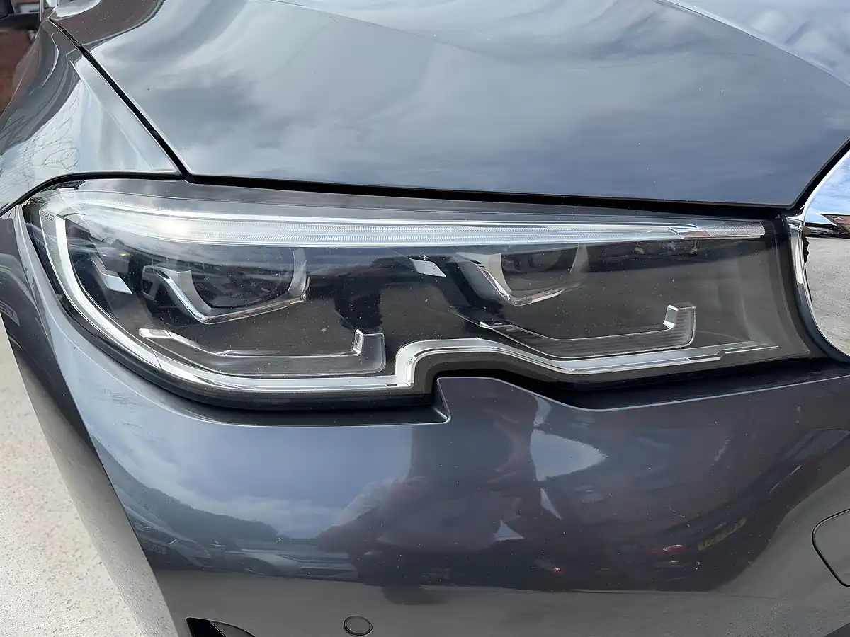 Used 2021 BMW 330e Se Pro Grey - Interior and Exterior details 4