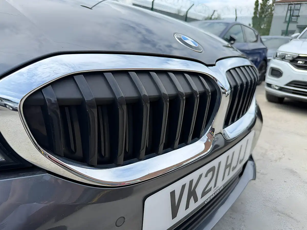 Used 2021 BMW 330e Se Pro Grey - Interior and Exterior details 5