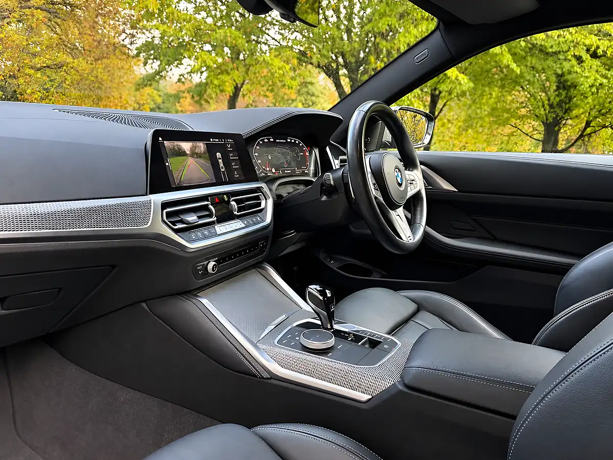 Used 2021 BMW 4 Series Coupe Black - Interior and Exterior details 12