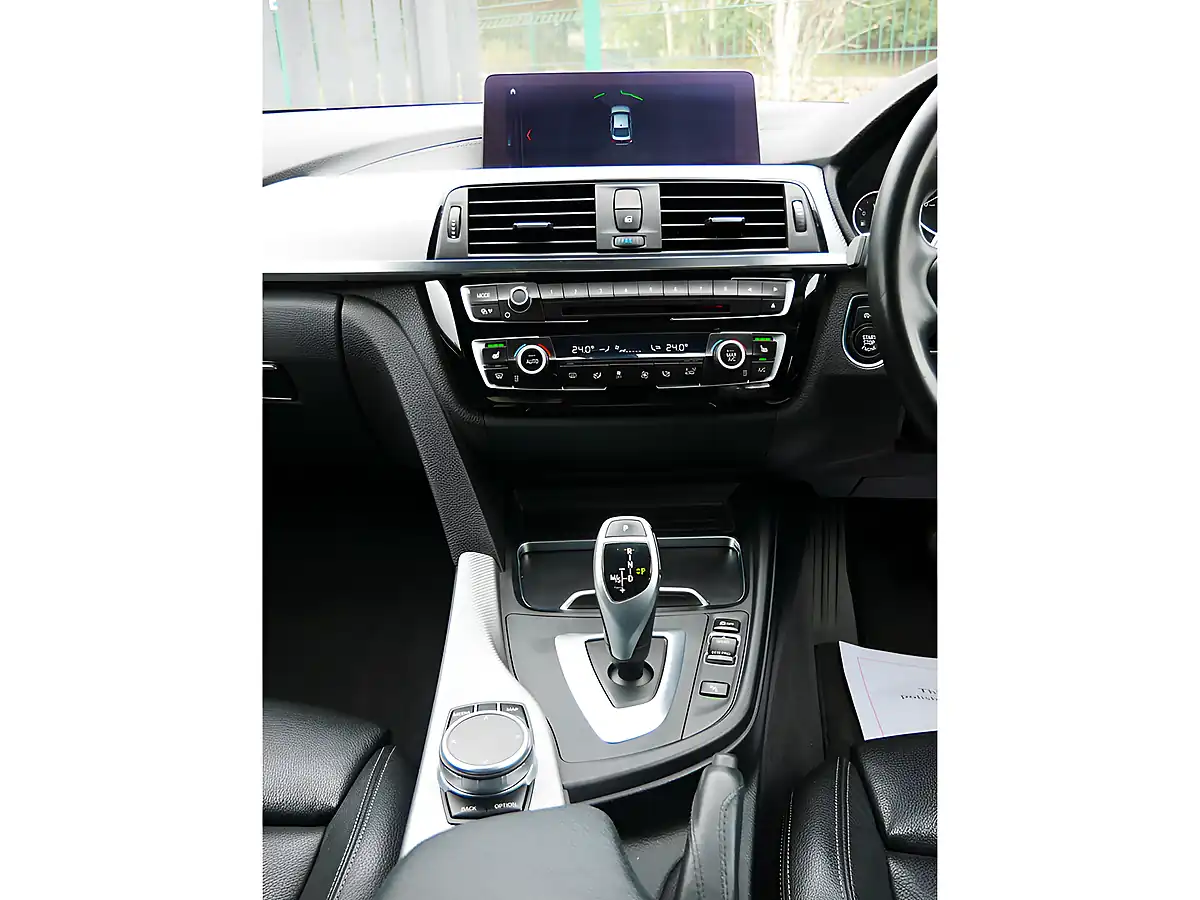 Used 2021 BMW 4 Series Gran Coupe M Sport Mineral Grey - Interior and Exterior details 17