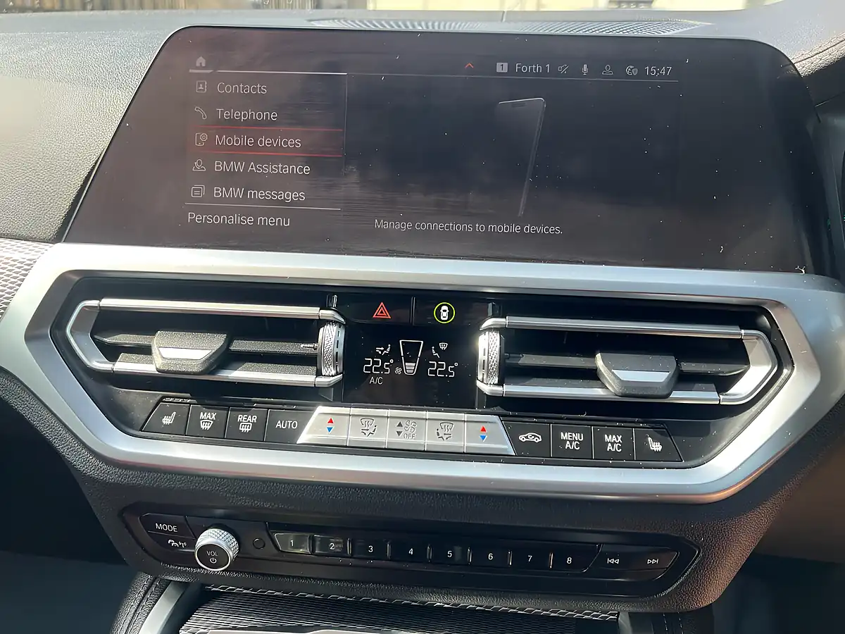 Used 2021 BMW 4 Series M Sport Alpine White - Interior and Exterior details 16