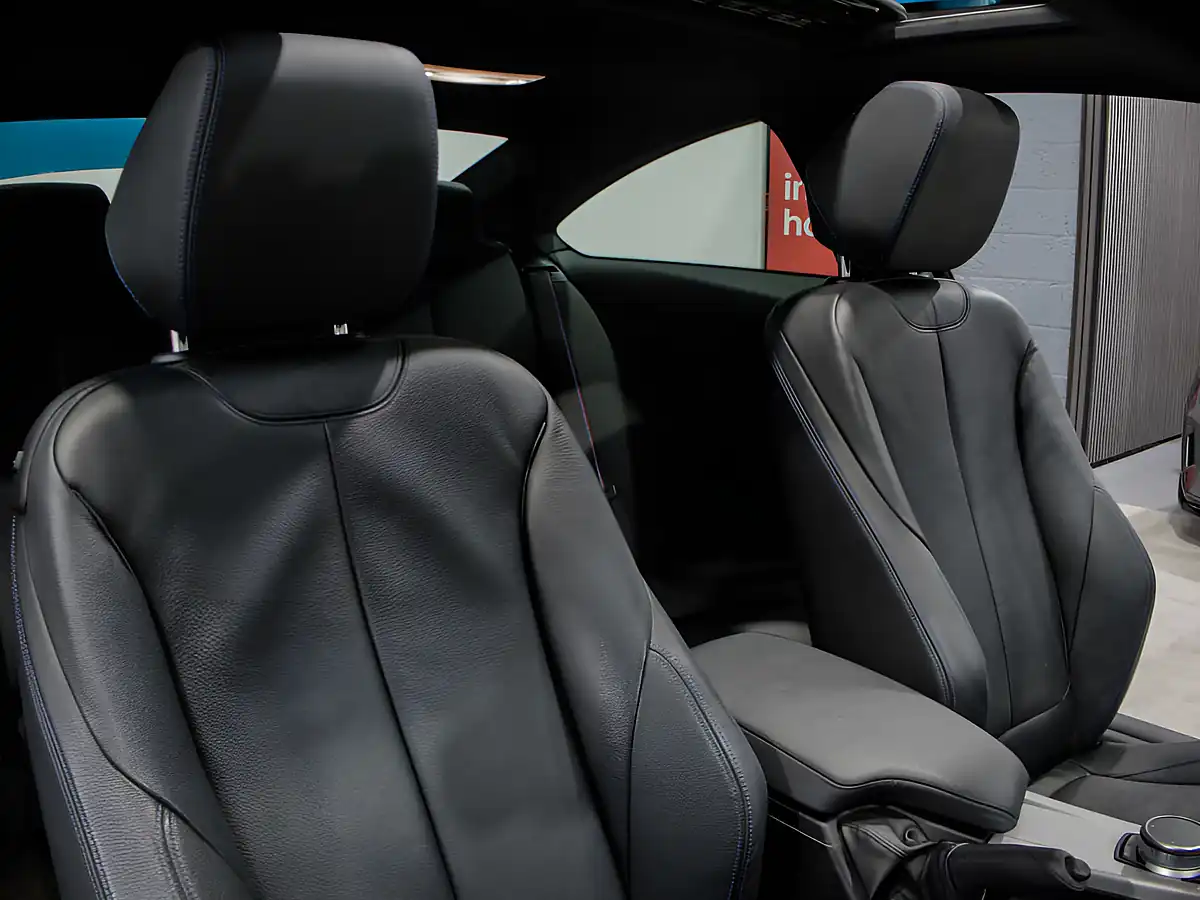 Used 2021 BMW 4 Series M Sport Blue - Interior and Exterior details 11