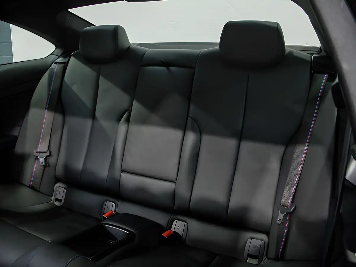 Used 2021 BMW 4 Series M Sport Blue - Interior and Exterior details 15