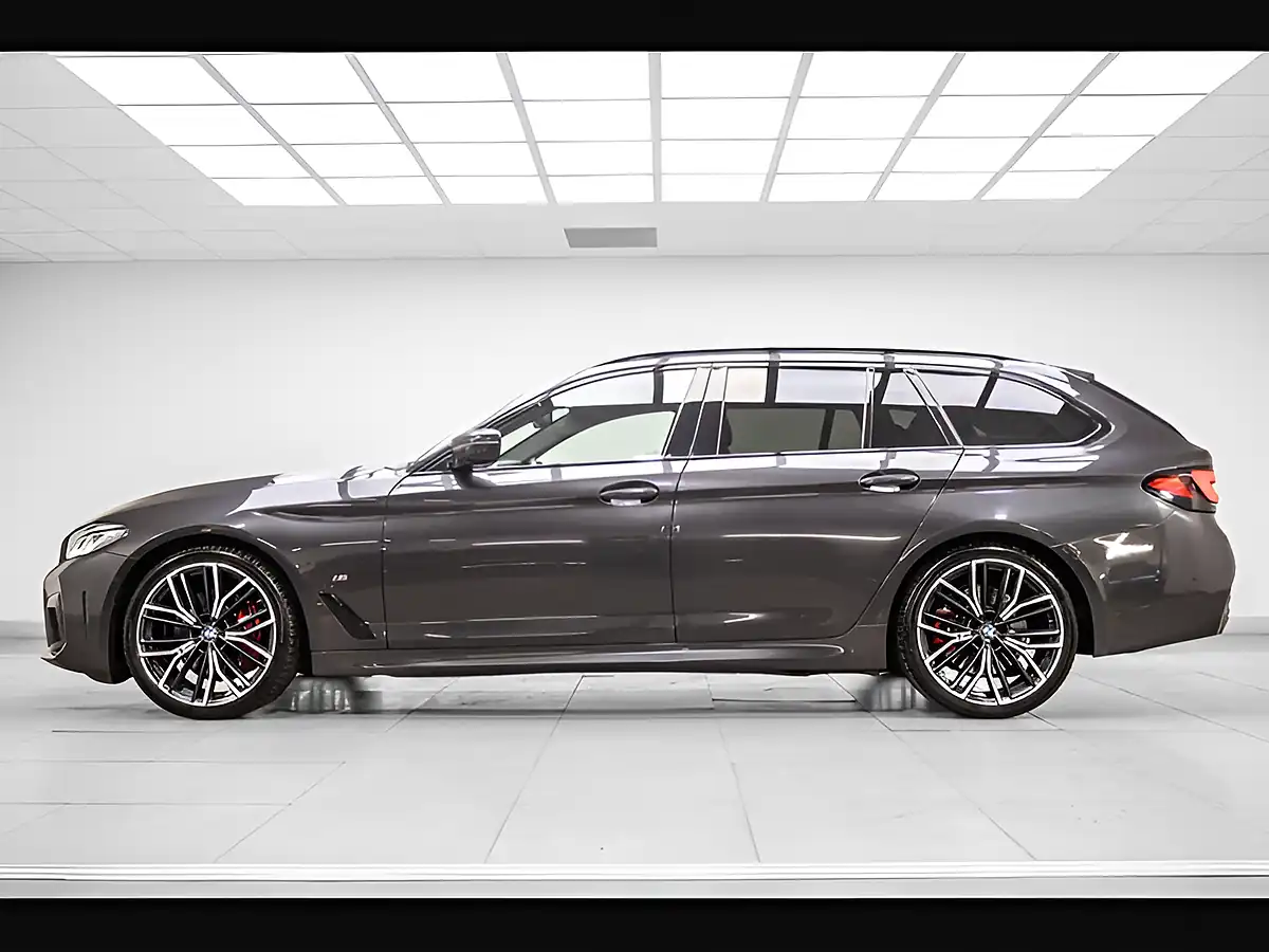 Used 2021 BMW 5 Series M Sport Grey - Interior and Exterior details 2