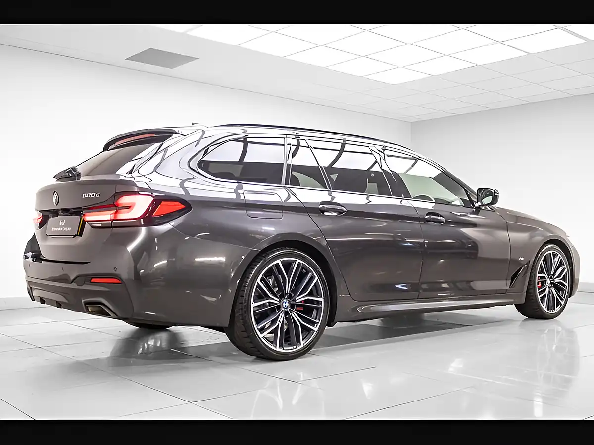 Used 2021 BMW 5 Series M Sport Grey - Interior and Exterior details 6