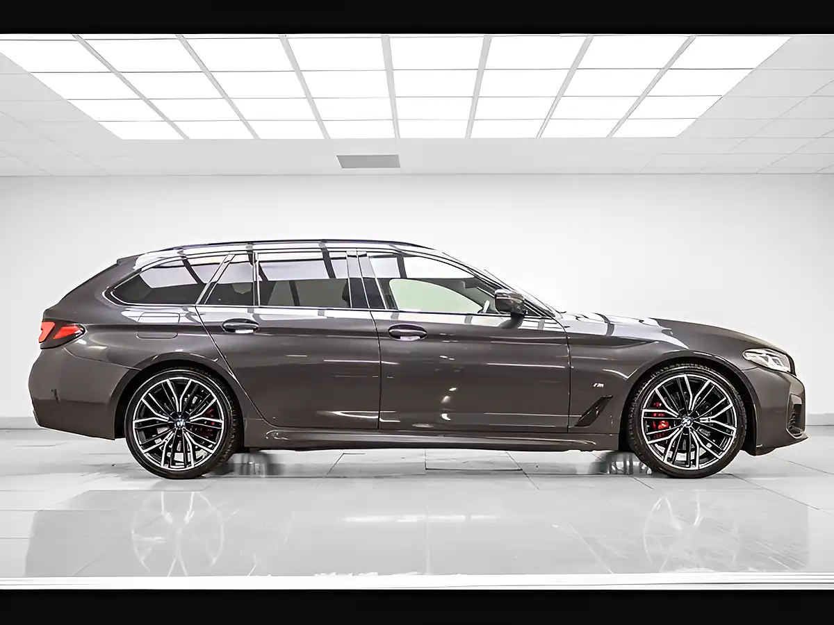 Used 2021 BMW 5 Series M Sport Grey - Interior and Exterior details 7