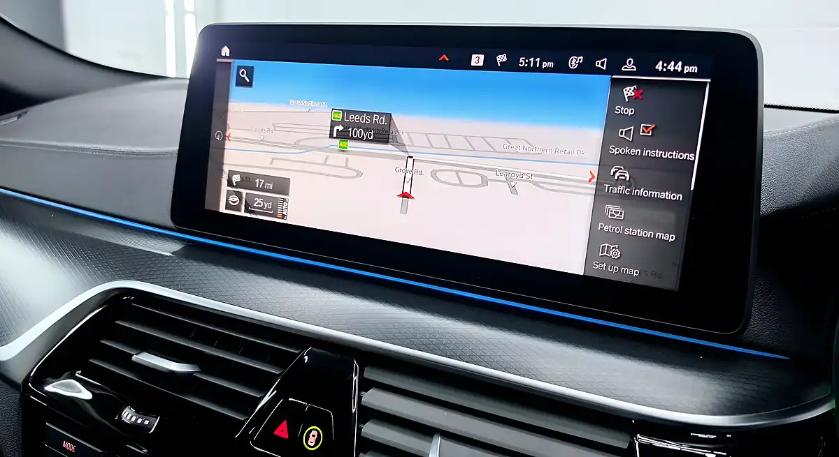 Used 2021 BMW 5 Series M Sport Tanzanite Blue - Interior and Exterior details 17