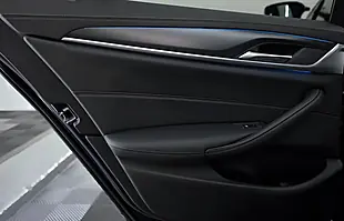 Used 2021 BMW 5 Series M Sport Tanzanite Blue - Interior and Exterior details 20