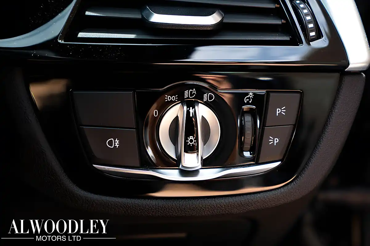 Used 2021 BMW 5 Series M Sport Touring Black - Interior and Exterior details 13