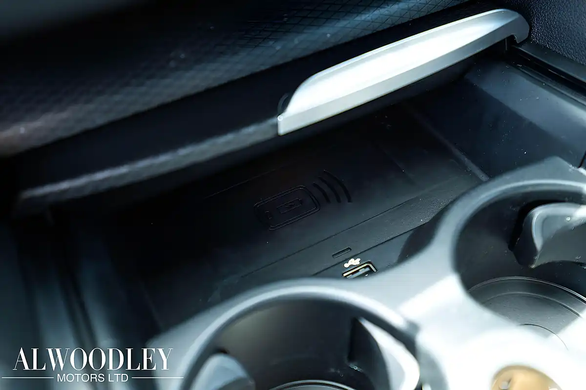 Used 2021 BMW 5 Series M Sport Touring Black - Interior and Exterior details 16