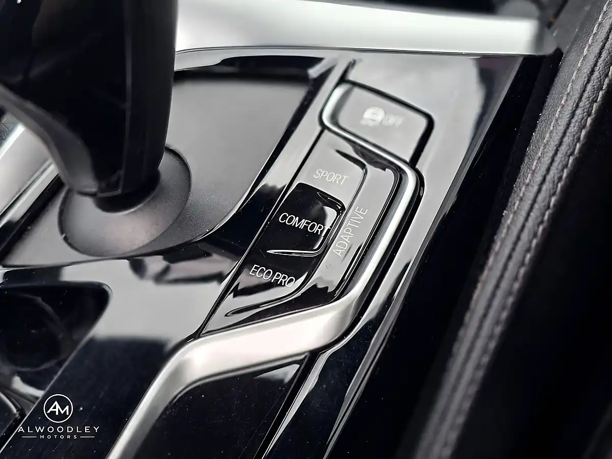 Used 2021 BMW 5 Series M Sport Touring Grey - Interior and Exterior details 11