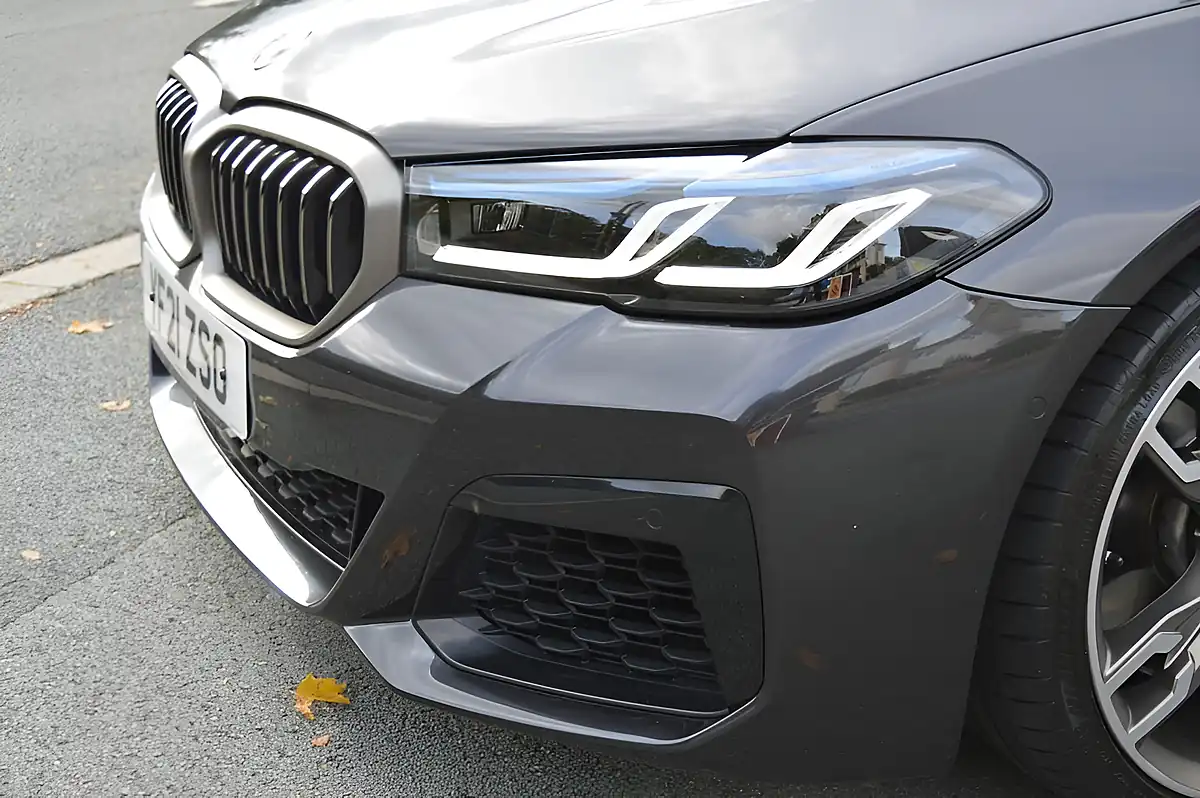 Used 2021 BMW 5 Series M550i Grey - Interior and Exterior details 10