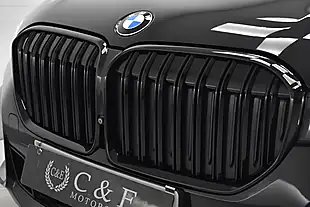 Used 2021 BMW 7 Series M Sport Black Sapphire Metallic Paint - Interior and Exterior details 7