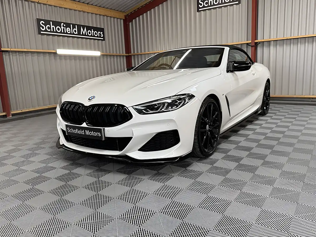 Used 2021 BMW 8 Series M Sport White - Interior and Exterior details 12