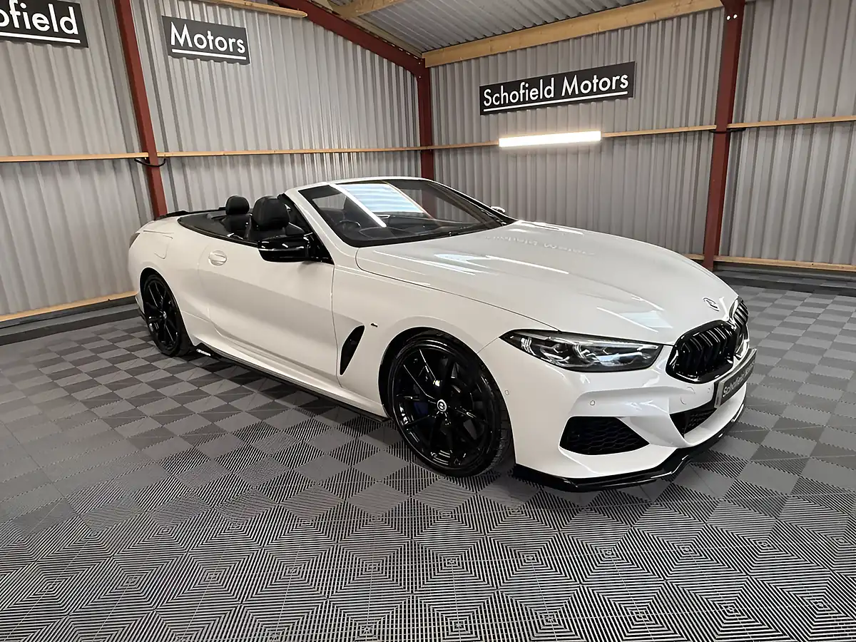Used 2021 BMW 8 Series M Sport White - Interior and Exterior details 20