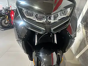 Used 2021 BMW C 400 GT Triple Black Triple Black - Interior and Exterior details 11