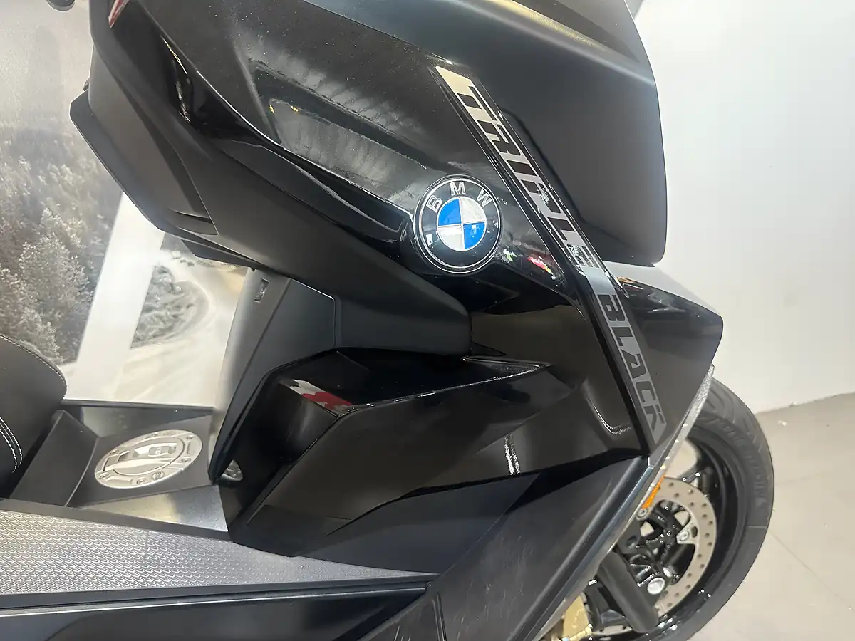 Used 2021 BMW C 400 GT Triple Black Triple Black - Interior and Exterior details 12