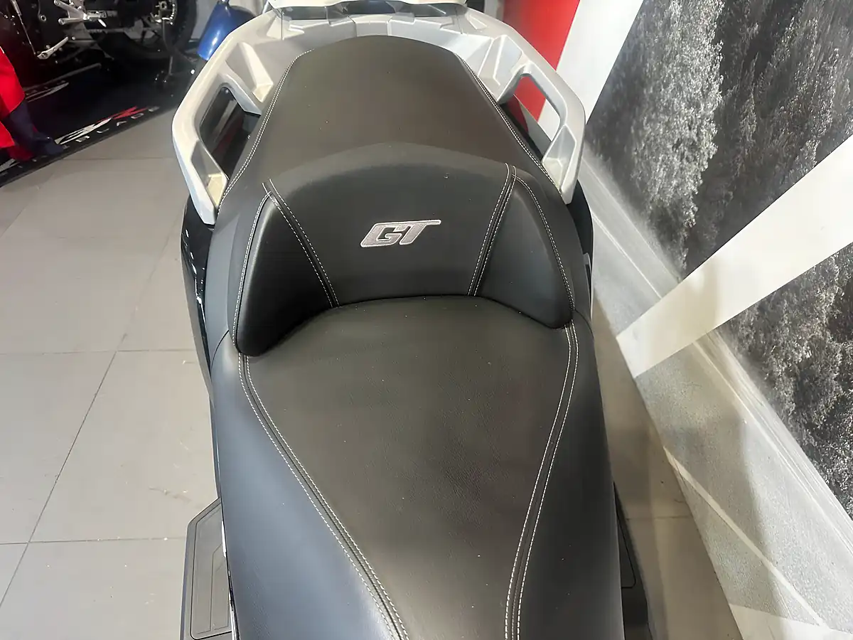 Used 2021 BMW C 400 GT Triple Black Triple Black - Interior and Exterior details 16