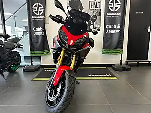 Used 2021 BMW F 900 Xr Red - Interior and Exterior details 10