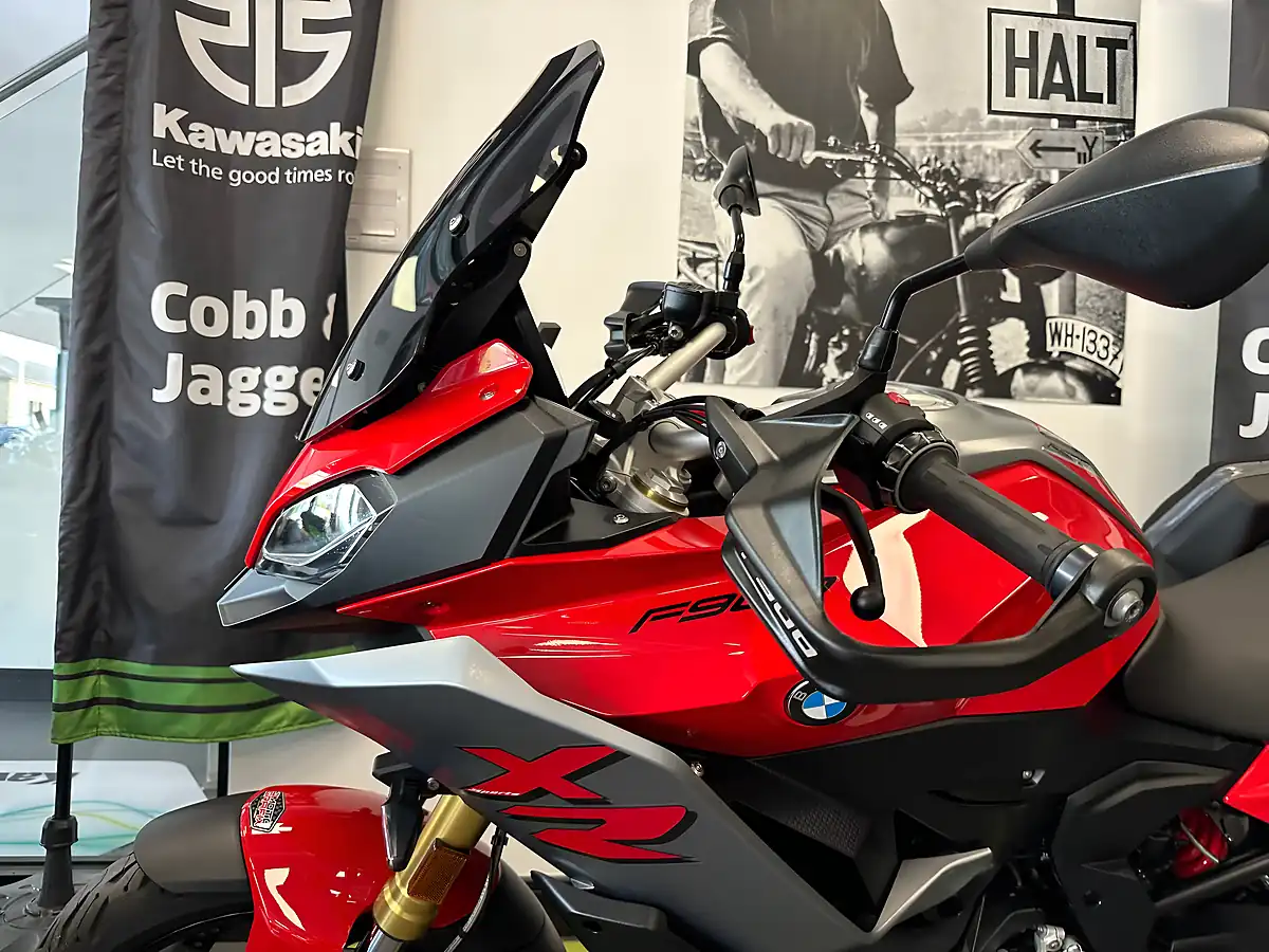 Used 2021 BMW F 900 Xr Red - Interior and Exterior details 14