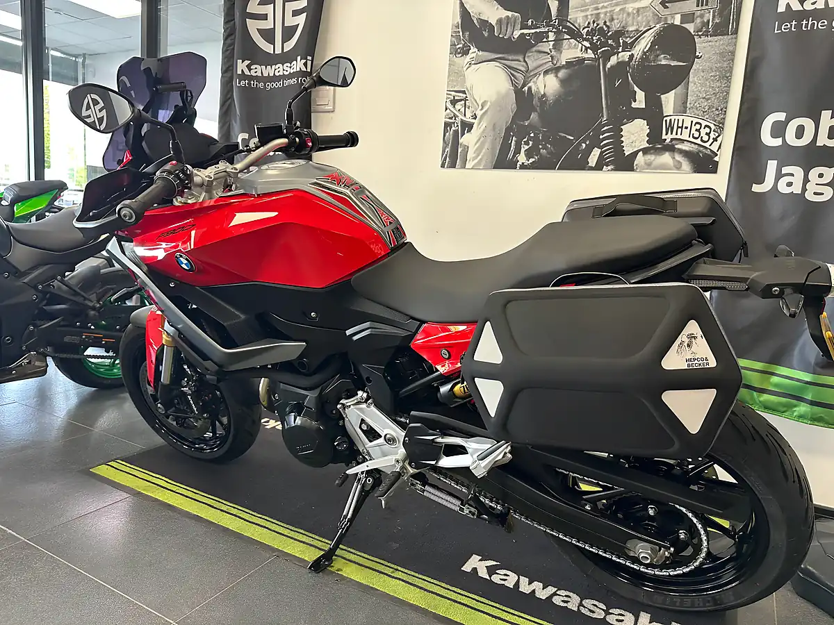 Used 2021 BMW F 900 Xr Red - Interior and Exterior details 18
