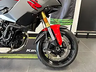 Used 2021 BMW F 900 Xr Red - Interior and Exterior details 7