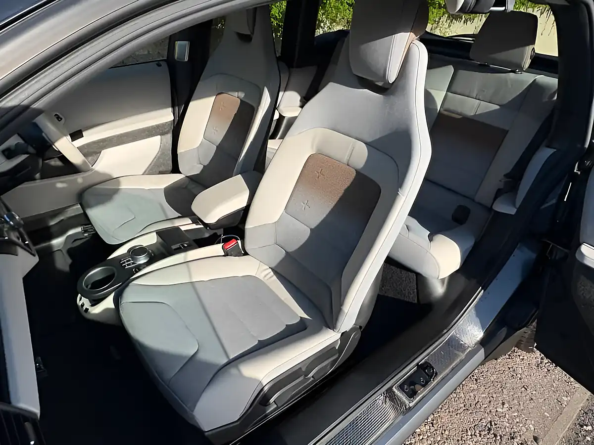 Used 2021 BMW i3 S Blue - Interior and Exterior details 15